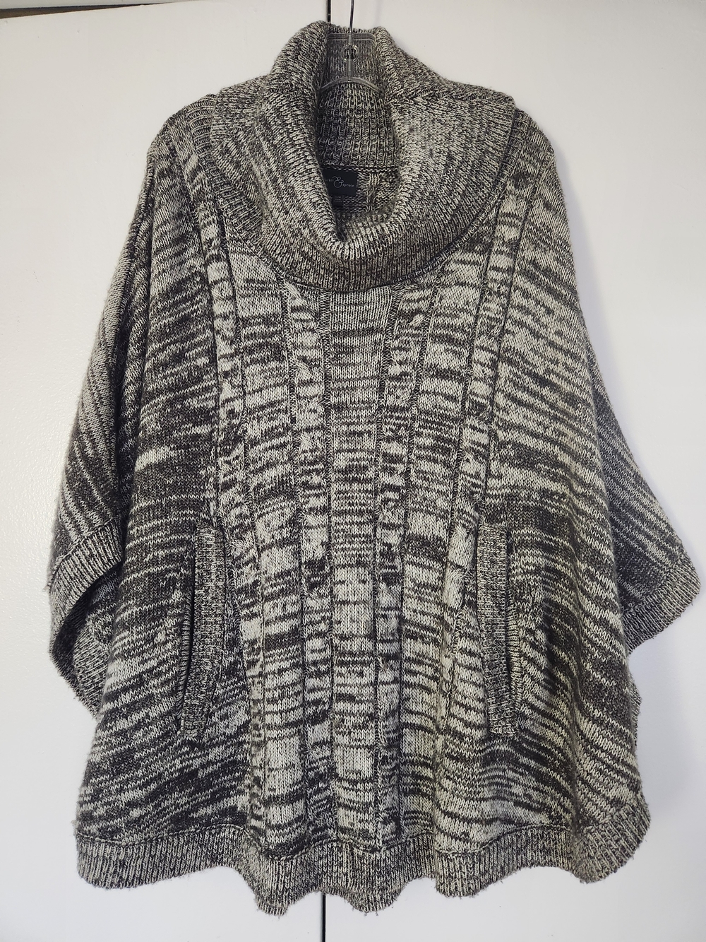 Market & Spruce Marled Gray Cable-Knit Cowl Poncho Sweater